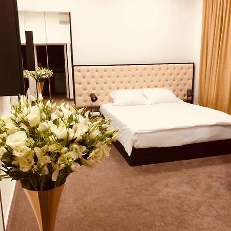 It Hotel Tumanyan Street Erywań Zewnętrze zdjęcie