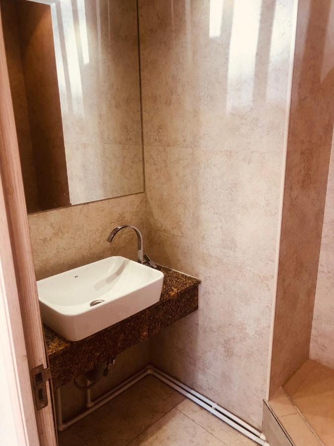 It Hotel Tumanyan Street Erywań Zewnętrze zdjęcie