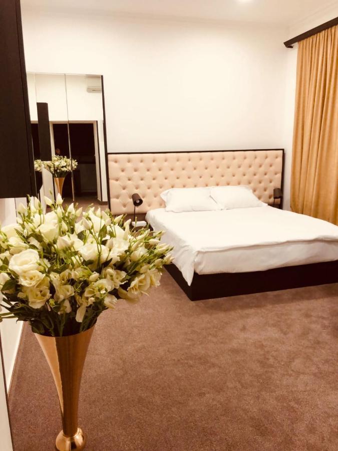 It Hotel Tumanyan Street Erywań Zewnętrze zdjęcie