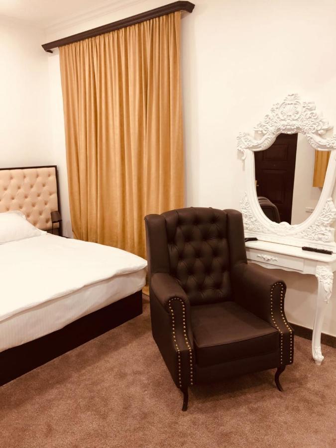 It Hotel Tumanyan Street Erywań Zewnętrze zdjęcie